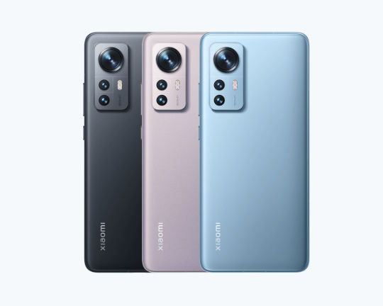 Le tre colorazioni di Xiaomi 12